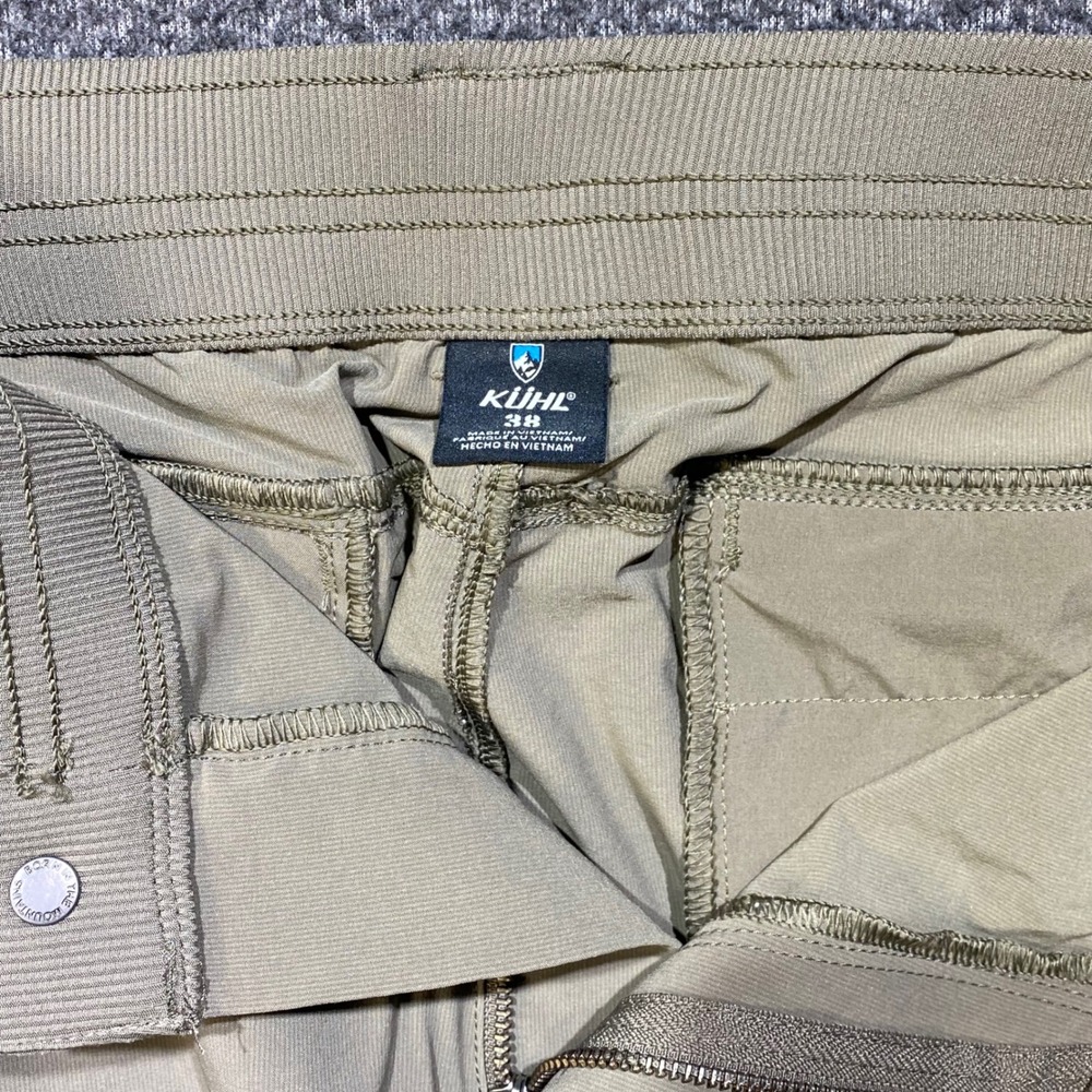 Kuhl Navigatr Shorts Mens 38 Khaki Tan Stretch Hiking Travel Outdoor Cargo Gorp - Picture 4 of 12